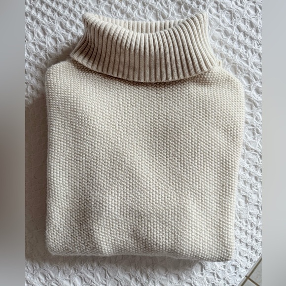 UGG Gisele Turtleneck Sweater Cream Heather Lattice Shoulder Pullover Knit Sz S - Picture 12 of 16
